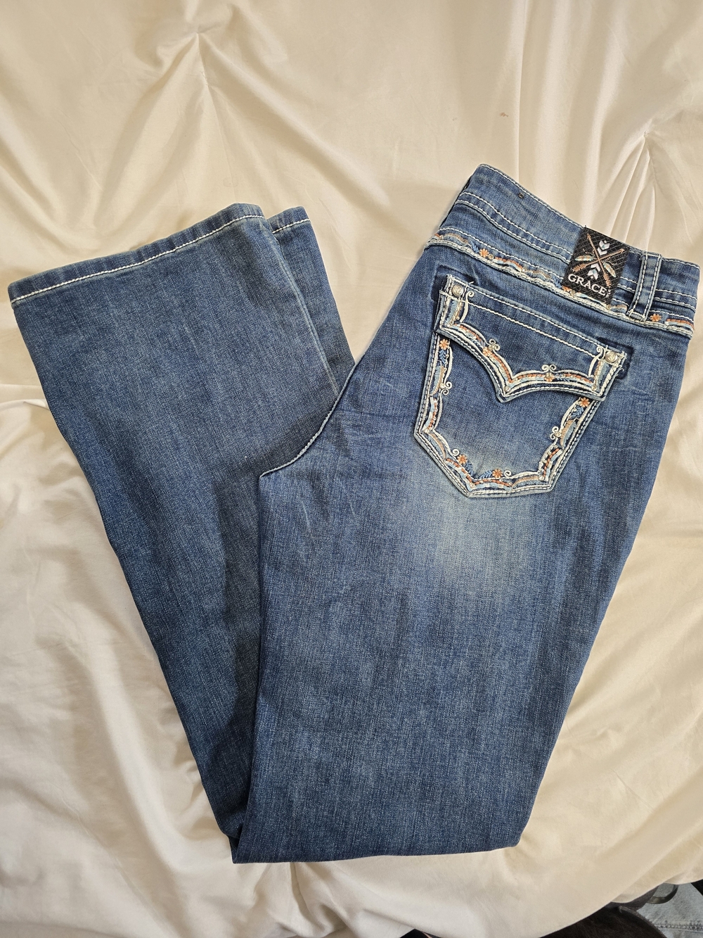 Grace in LA Easy Fit Bootcut Jeans Women’s Size 34 Embroidered Flap Pocket